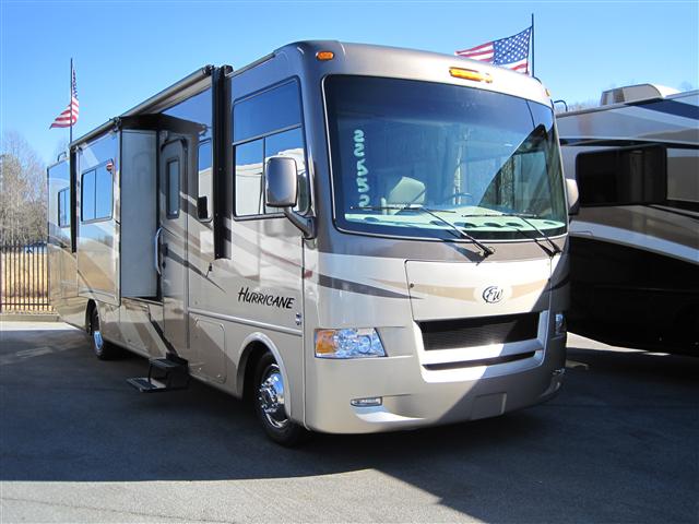 New 2010 Fourwinds Hurricane 33T Class A - Gas For Sale